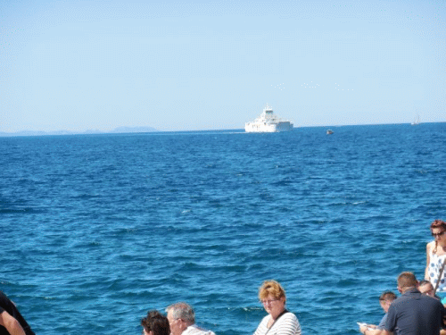 Foto Dvigrad / Zadar: Zuhrer auf der Meeresorgel