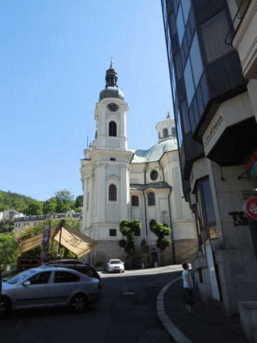 Foto Karlovy Vary: Gesamtansicht Maria-Magdalena-Kirche