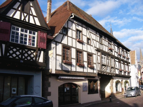 Photo Erstein: maisons  colombage