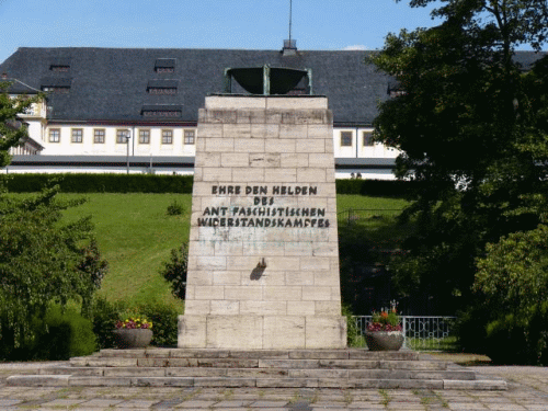 Photo Gotha : stèle antifasciste