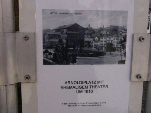 Photo inscription de Gotha : le théâtre avant la destruction