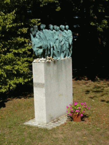Foto: Grnwald Todesmarschdenkmal Gesamtansicht