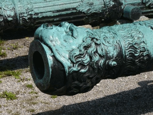 Photo Ingolstadt: front end of a cannon barrel
