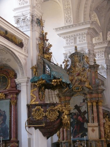 Foto Klosterkirche Irsee: Schiffskanzel