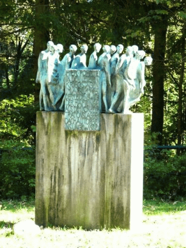 Foto Wolfratshausen: Gefangene - Ansicht 2