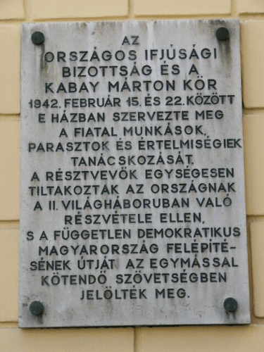 Foto Budapest: Inschrift gegen Kriegseintritt