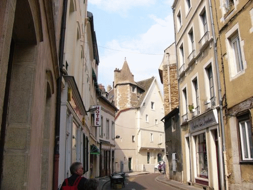 Foto Chalon-sur-Sane: chalon_street_02